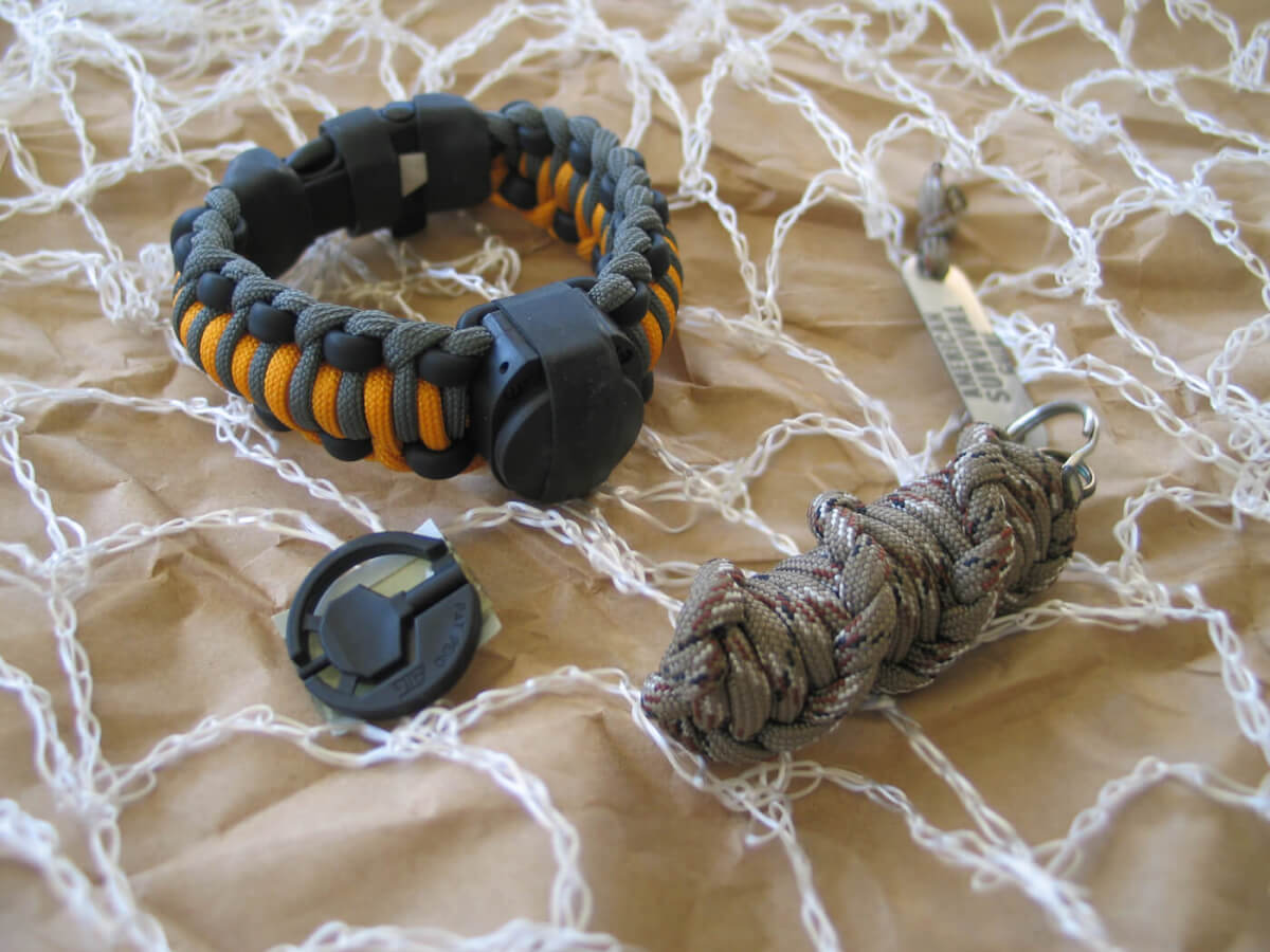 PSK Paracord Bracelet 8-in-1 Personal Survival Gear Kit - - Import It All